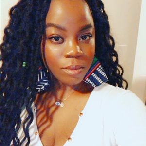 Meet your Posher, Kaima